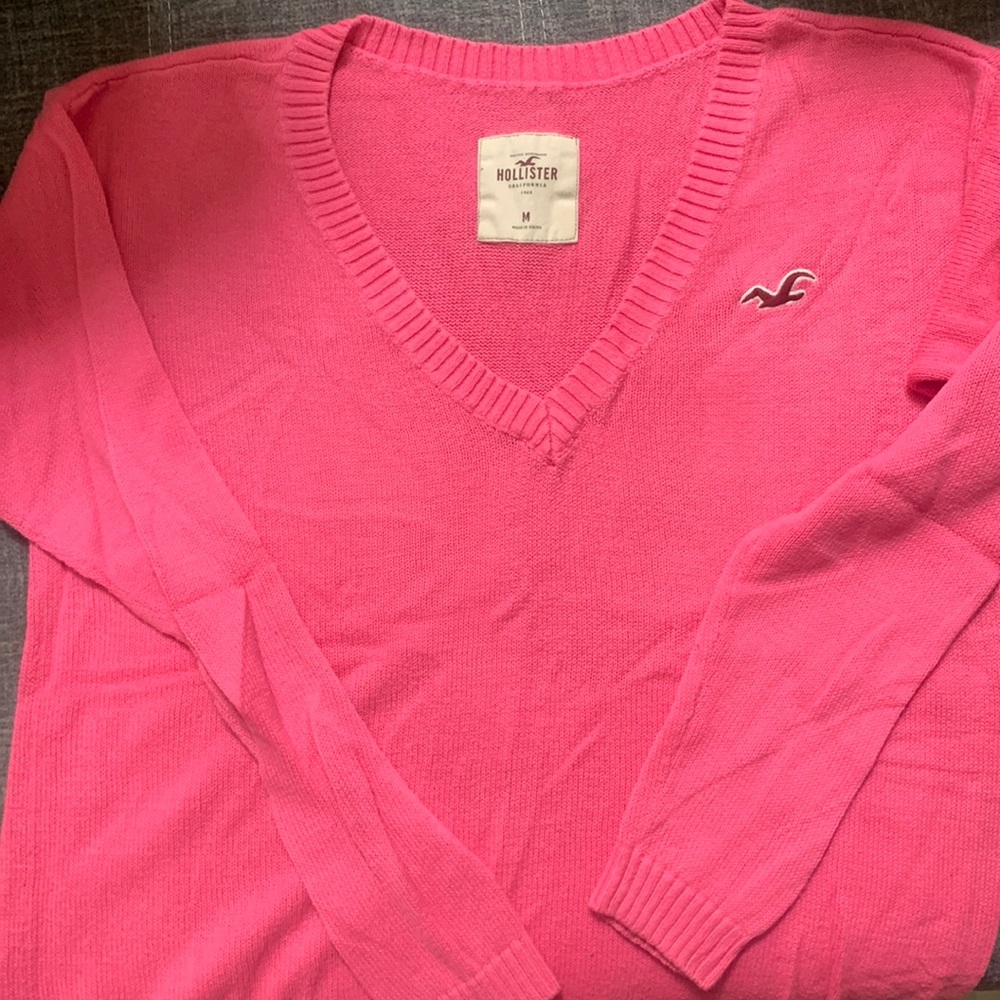 Hollister sweater